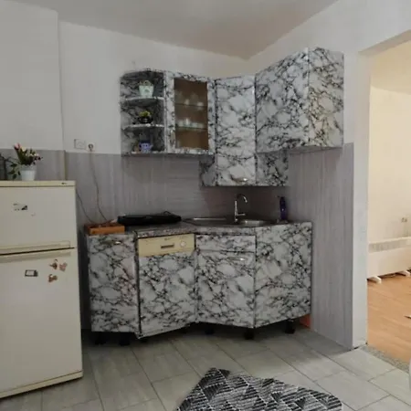 Apartment D&a Brekovica